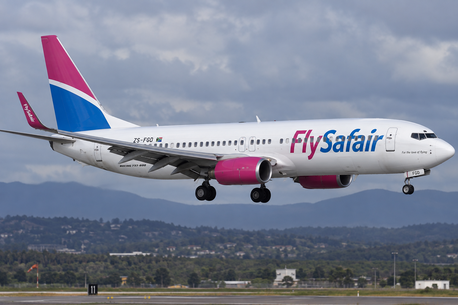 Flysafair Boeing 737-800 führt Durchstarten wegen Klappenproblem in George aus