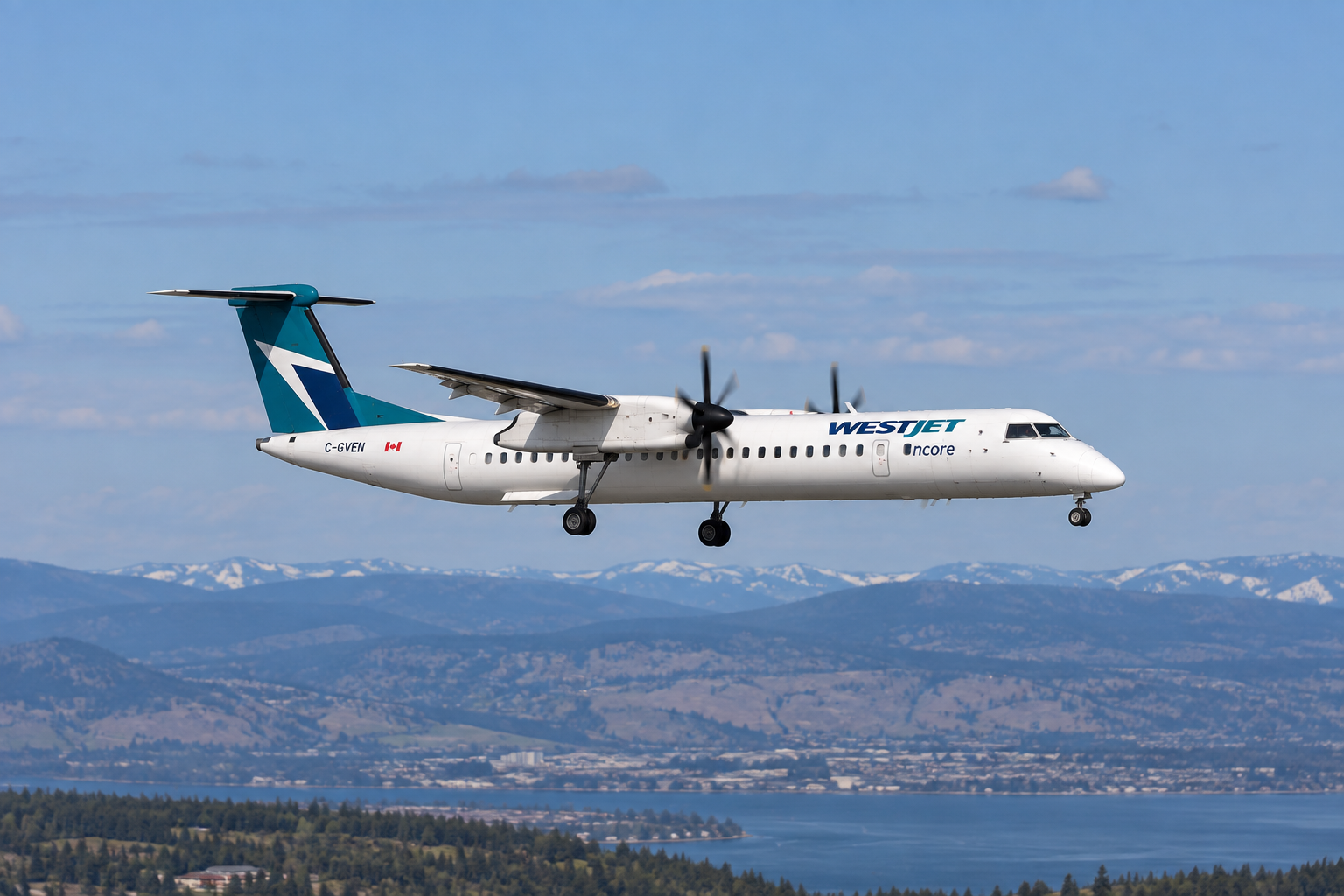 Westjet-Encore-Dash-8 erleidet Triebwerksausfall und landet sicher in Kelowna